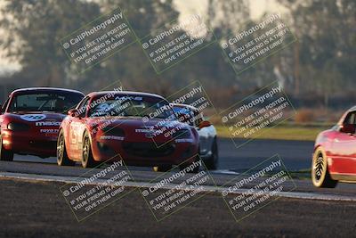 media/Jan-13-2024-CalClub SCCA (Sat) [[179f4822a7]]/Group 7/Sunset (Race)/